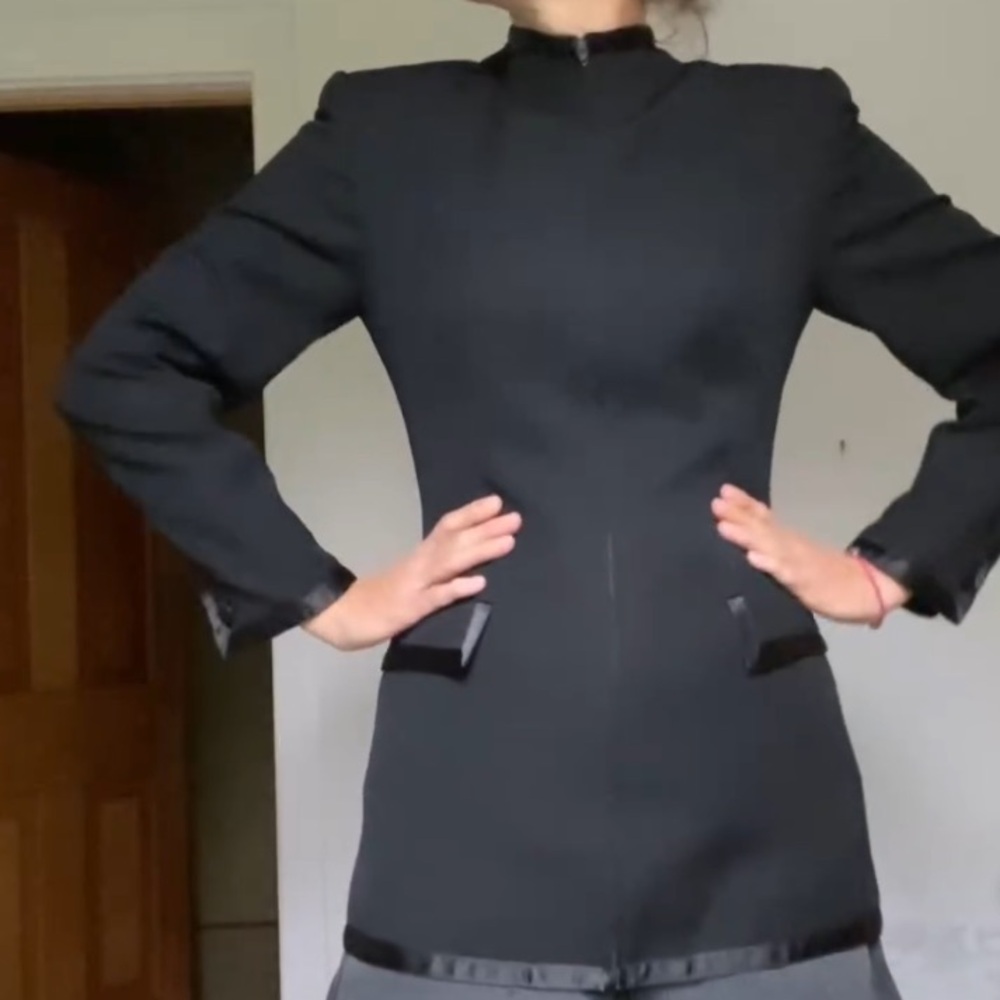 Vintage 80s State of Claude Montana wool fitted black tuxedo zipped blazer